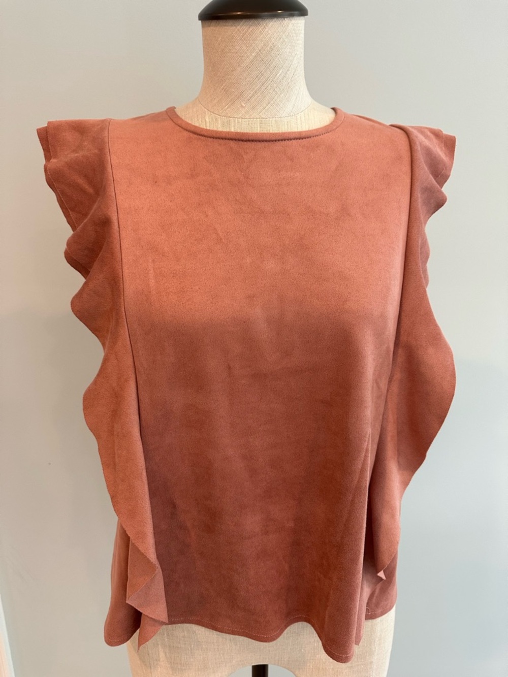 Freeway Dusty Rose Suede-Look Ruffle Tank Size Small